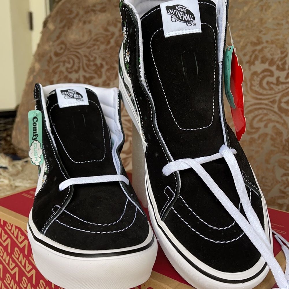 Vans Comfycush Sk8-Hi Scribble Flower Daisy/BlackM - Picture 8 of 16